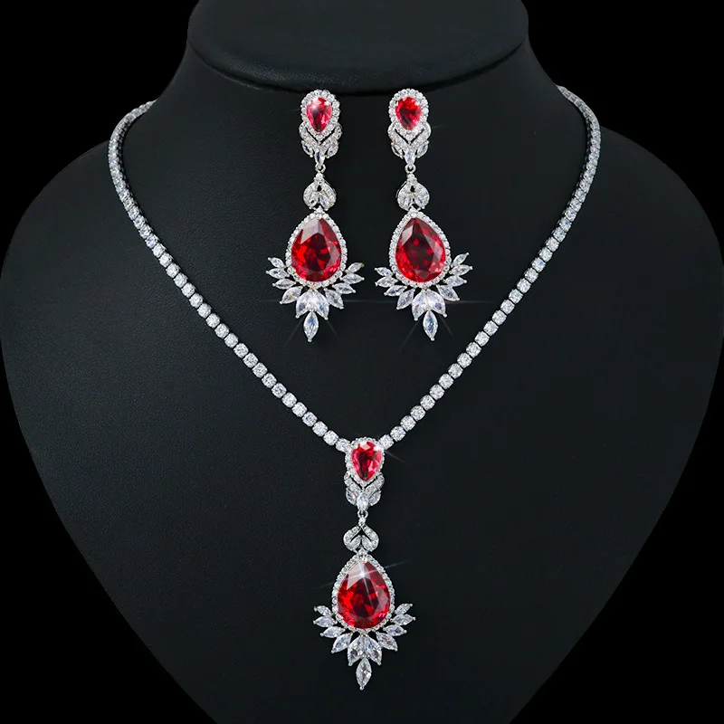 Flash White Ear Stud Retro High End Zircon New Wedding Necklace Set Versatile Banquet Accessories Sparkle