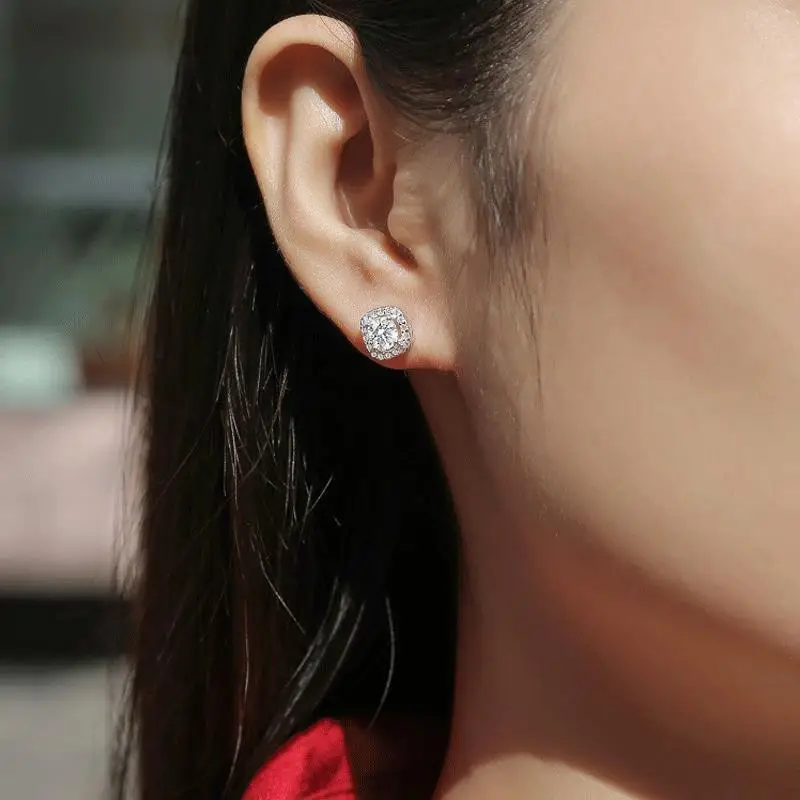 Elegant Four Claw Halo Round Moissanite Stud Earrings For Women Piercing S925 Sterling Silver Original Certified Vintage Jewelry