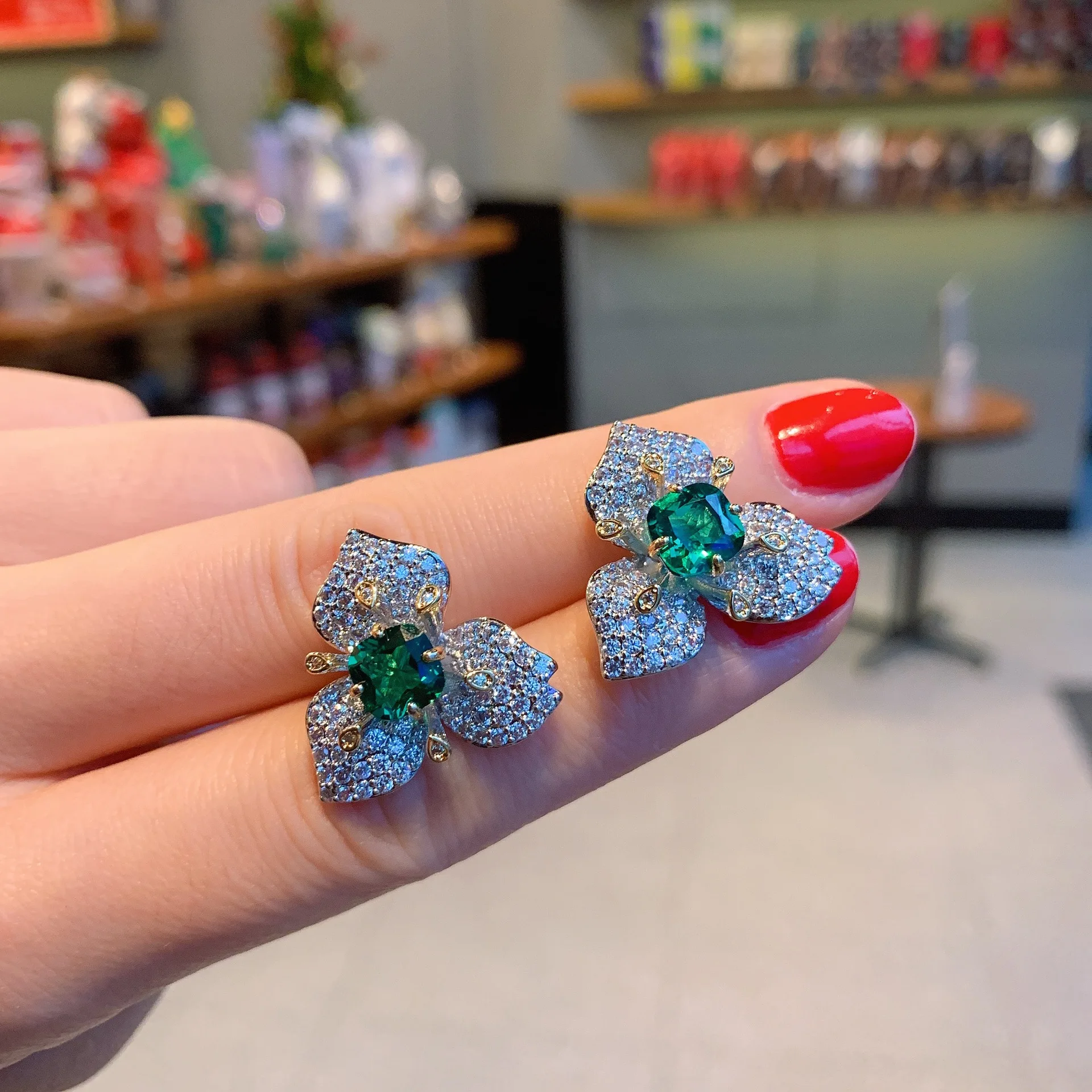 Sparkling Cubic Zirconia Lab Created Emerald Jewelry Set For Women Silver Alloy Ring Earrings Popular Anniversary Gift