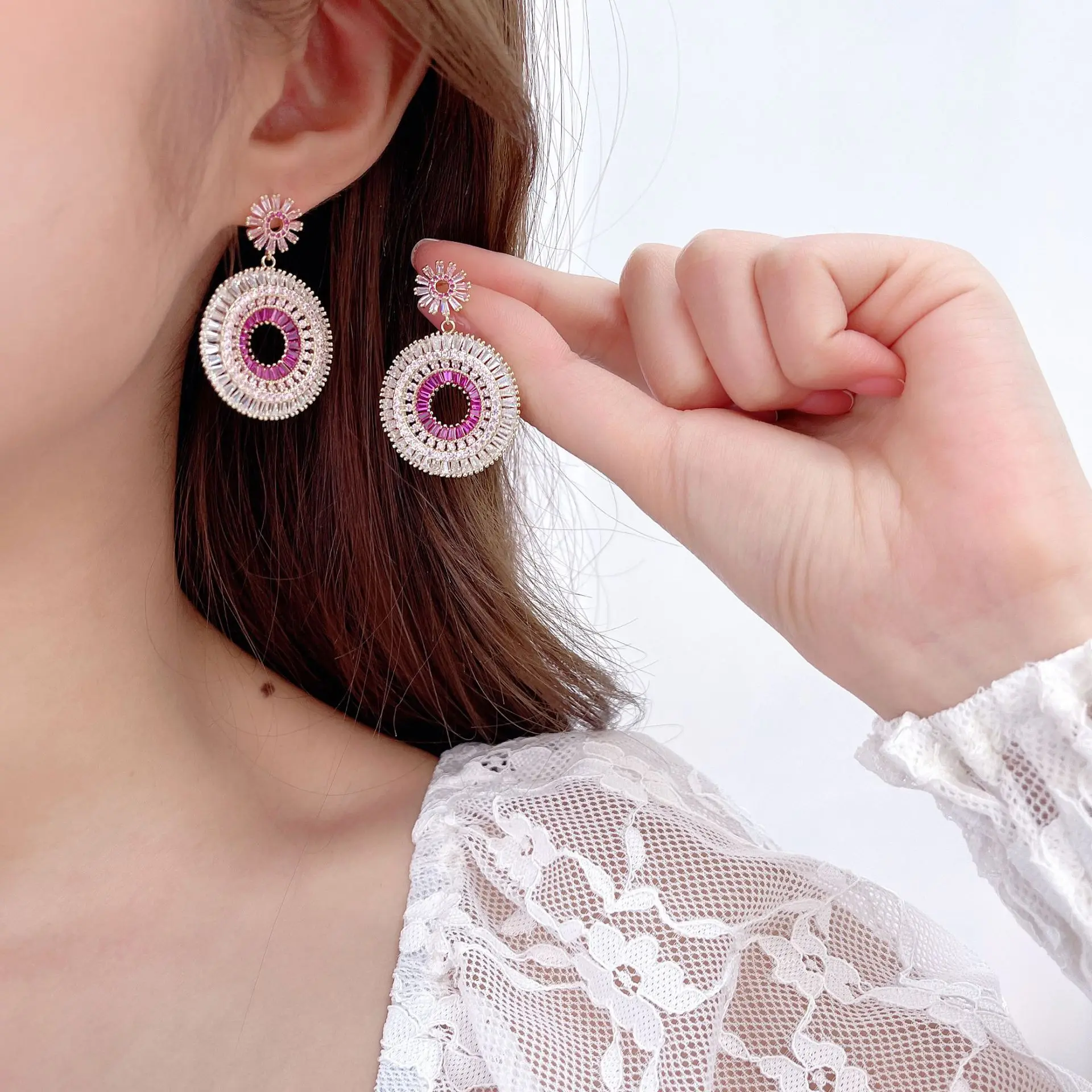 Delicate Pink Blue Hoop Round Cubic Zirconia Stud Earrings For Women S925 Silver Needle Piercing Popular Party Accessories