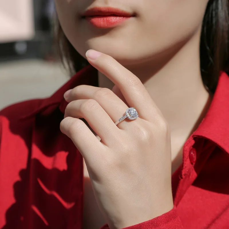 Elegant Four Claw 1ct Halo Moissanite Sterling Silver 925 Rings For Women Luxury Jewelry Accessories Anniversary Gift Girlfriend