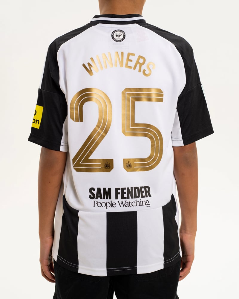 Kinder Newcastle United 2025 Carabao Cup Gewinner Shirt