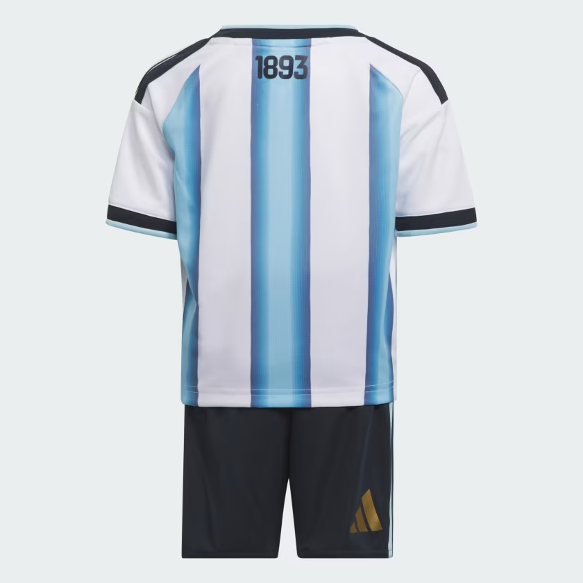 Kinder Argentinien 2026 Heim-WM-Kit