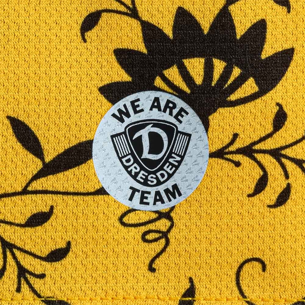 Men's Dynamo Dresden 2025/26 "Love Dynamo - Hate Racism" Shirt