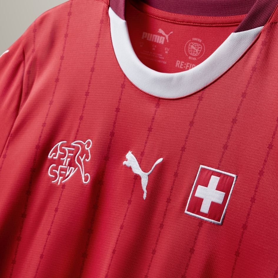 Schweiz Home Jersey EURO 2024