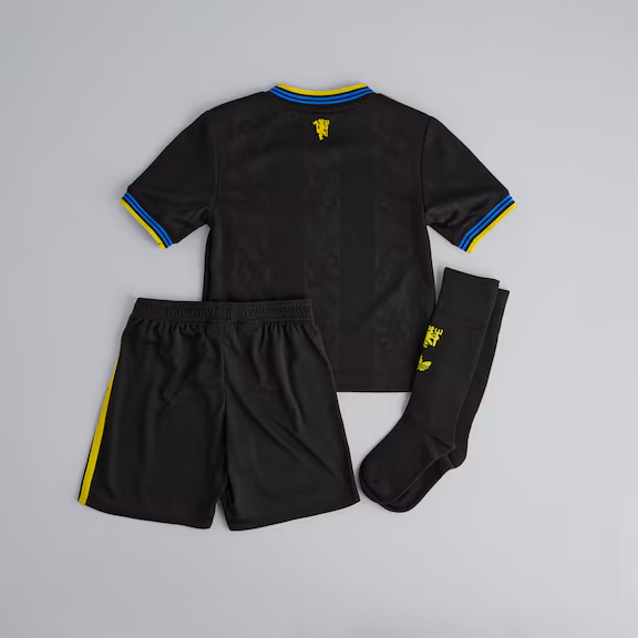 Kinder Manchester United 2025/26 Drittes Kit