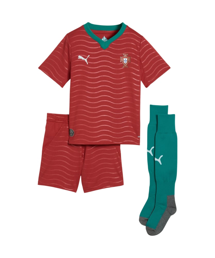 Kinder Portugal 2026 Heim-WM-Kit