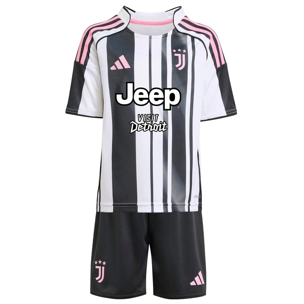 Kinder Juventus 2025/26 Home Kit