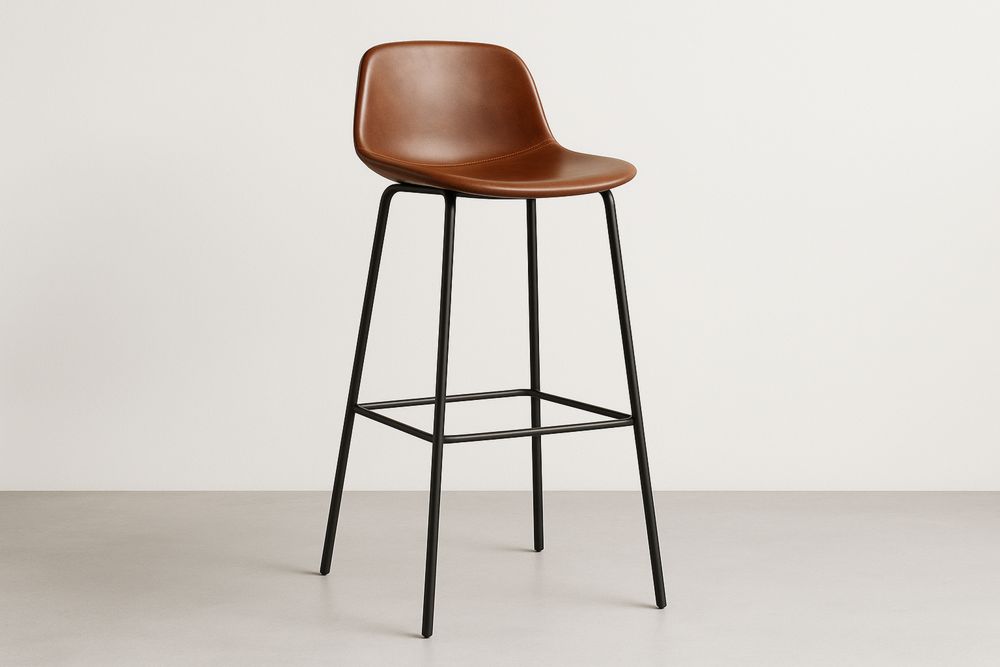 Stołek barowy z siedziskiem z ekoskóry i stalową ramą