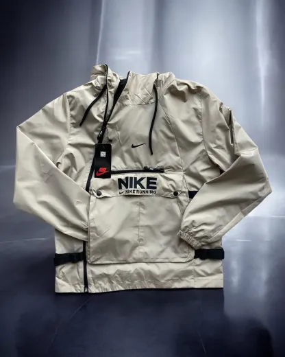 Water repellent windbreaker Image - 4