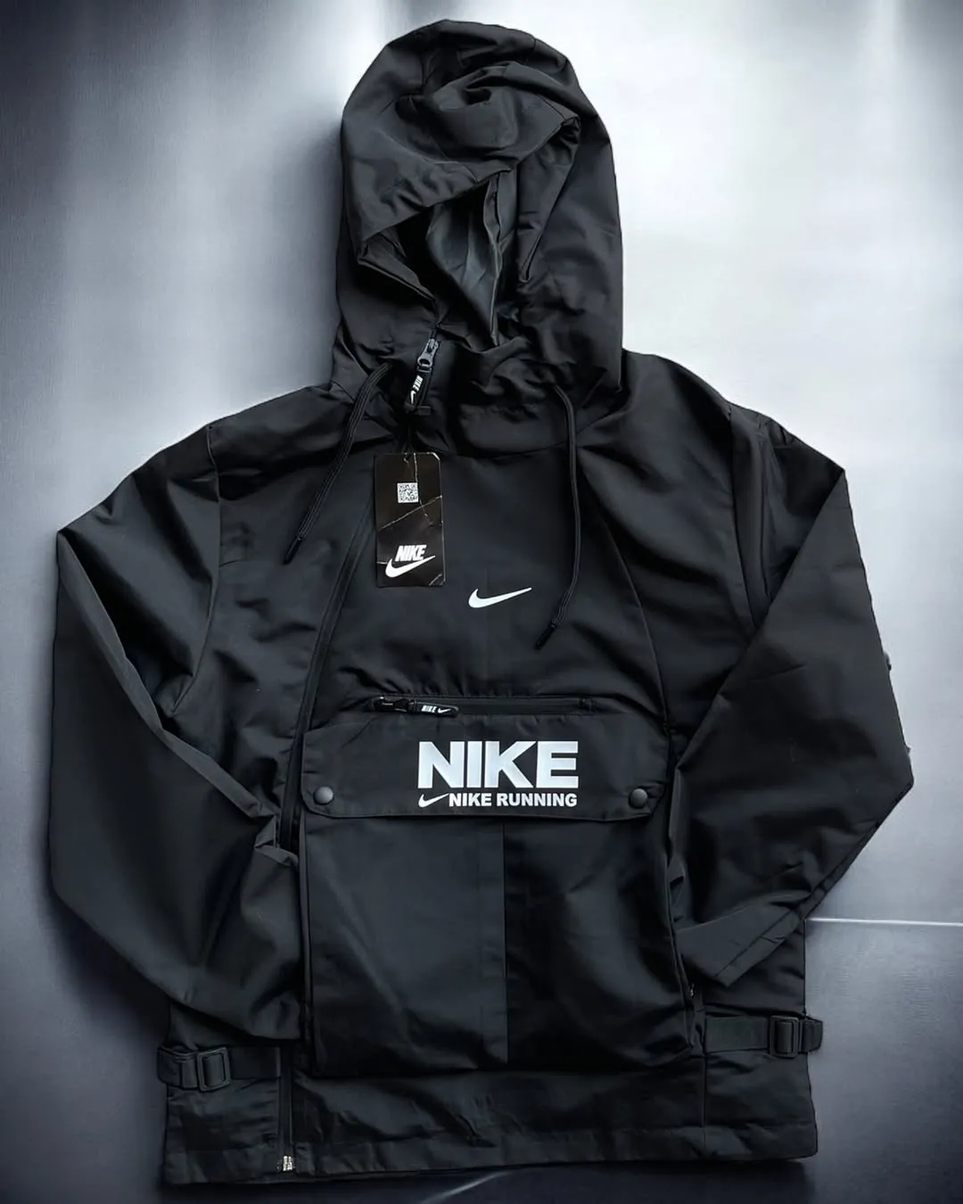 Water repellent windbreaker Image - 5