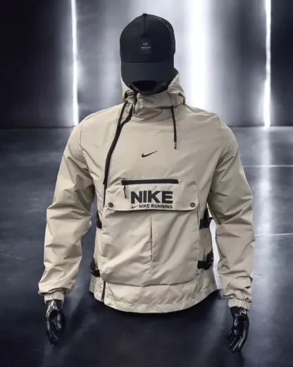 Water repellent windbreaker Image - 9