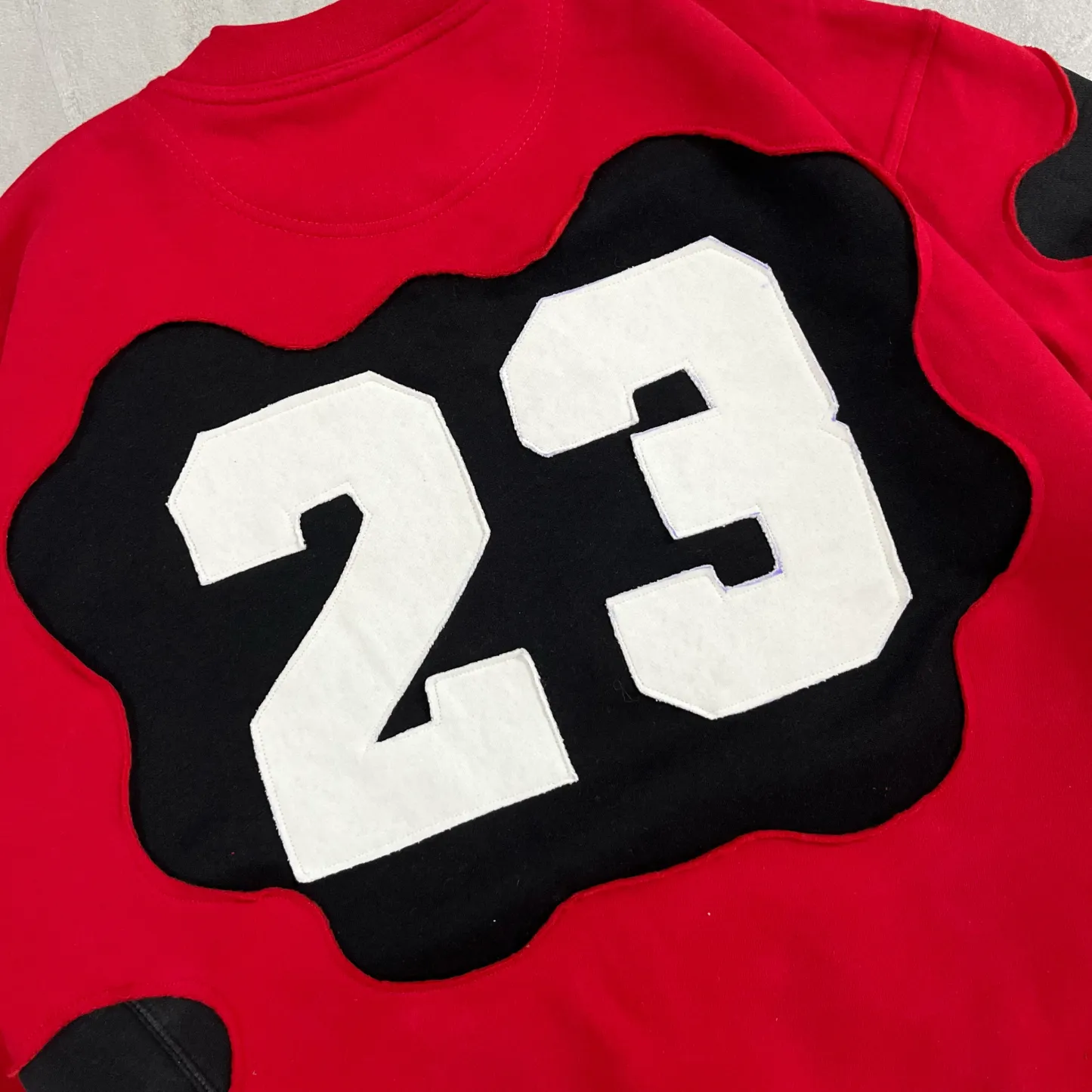 'DREAMS TAKE SWEAT' SWEATSHIRT (L)