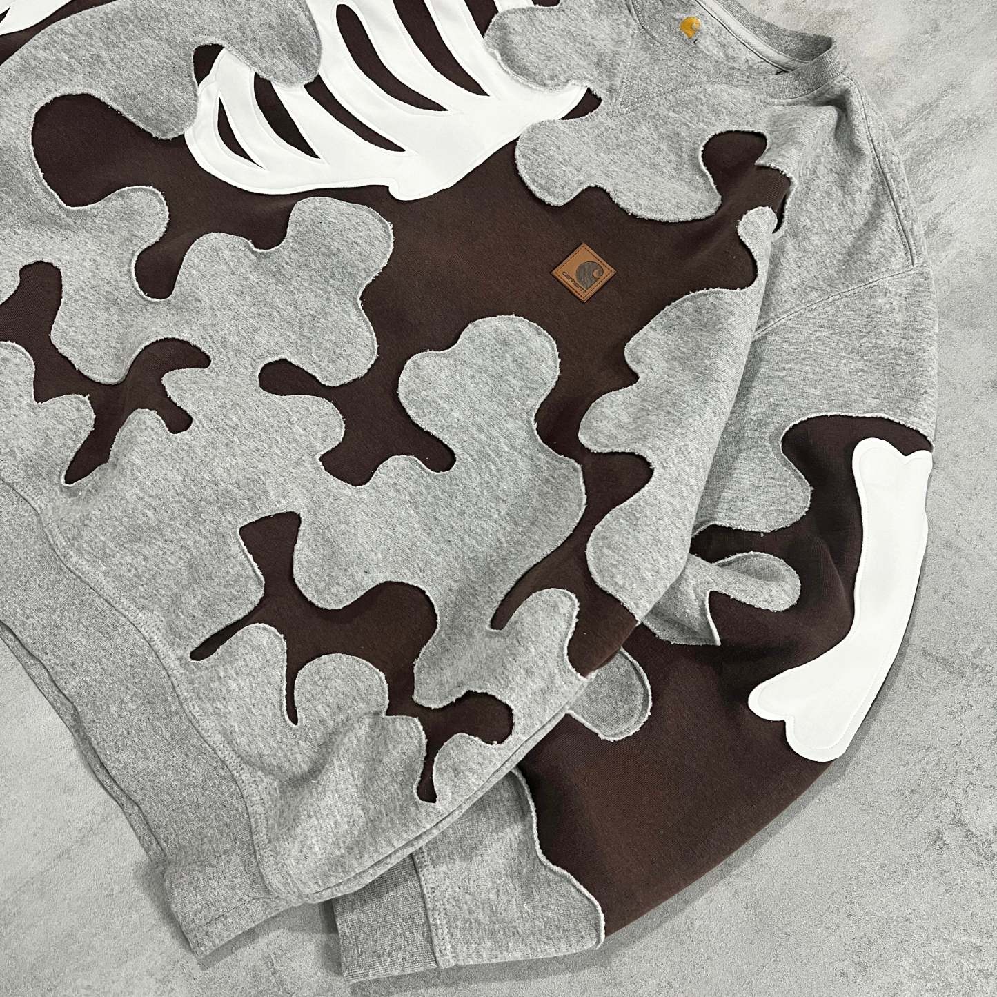'BONES' SWEATSHIRT (L)