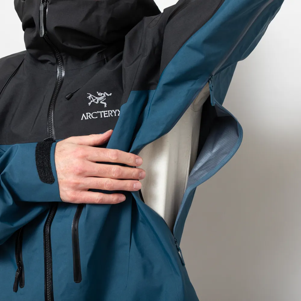 Arc'teryx Alpha SV GORE-TEX Jacket Lodestar