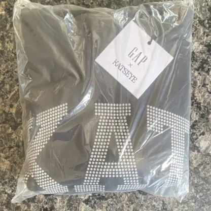 GAP x KATSEYE Large Pullover Hoodie Limited Edition In Hand