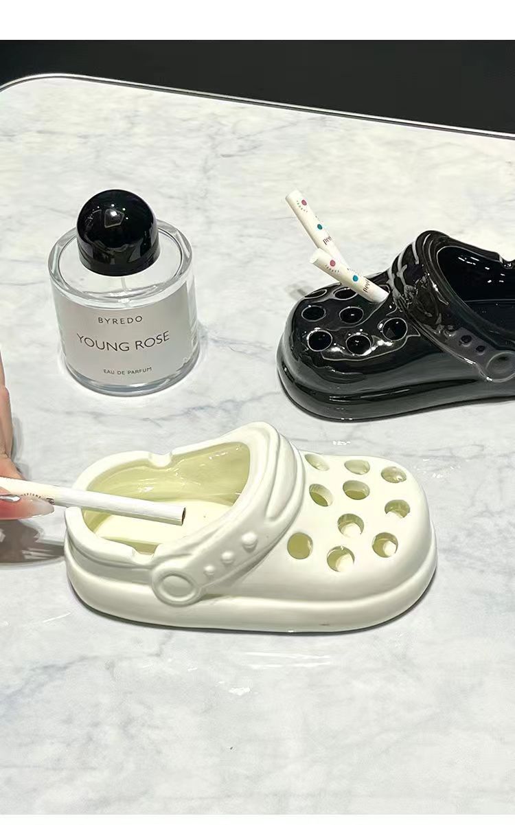 Creative Ceramic Cigarette Ashtray