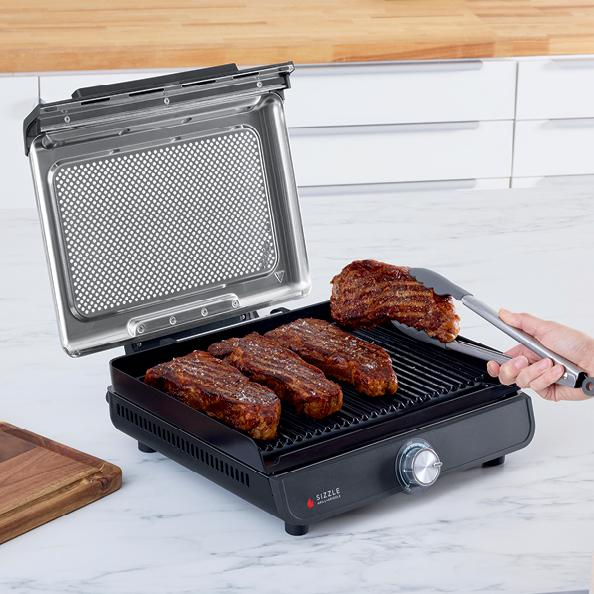 [Clearance sale] Ninja Sizzle 14'' Smokeless Indoor Grill & Griddle Combo, 500°F Electric Countertop Griddle with Interchangeable Nonstick Plates