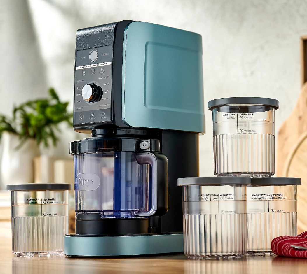 CREAMi Deluxe XL 11-in-1 Frozen Treat Maker w/ Extra Pints