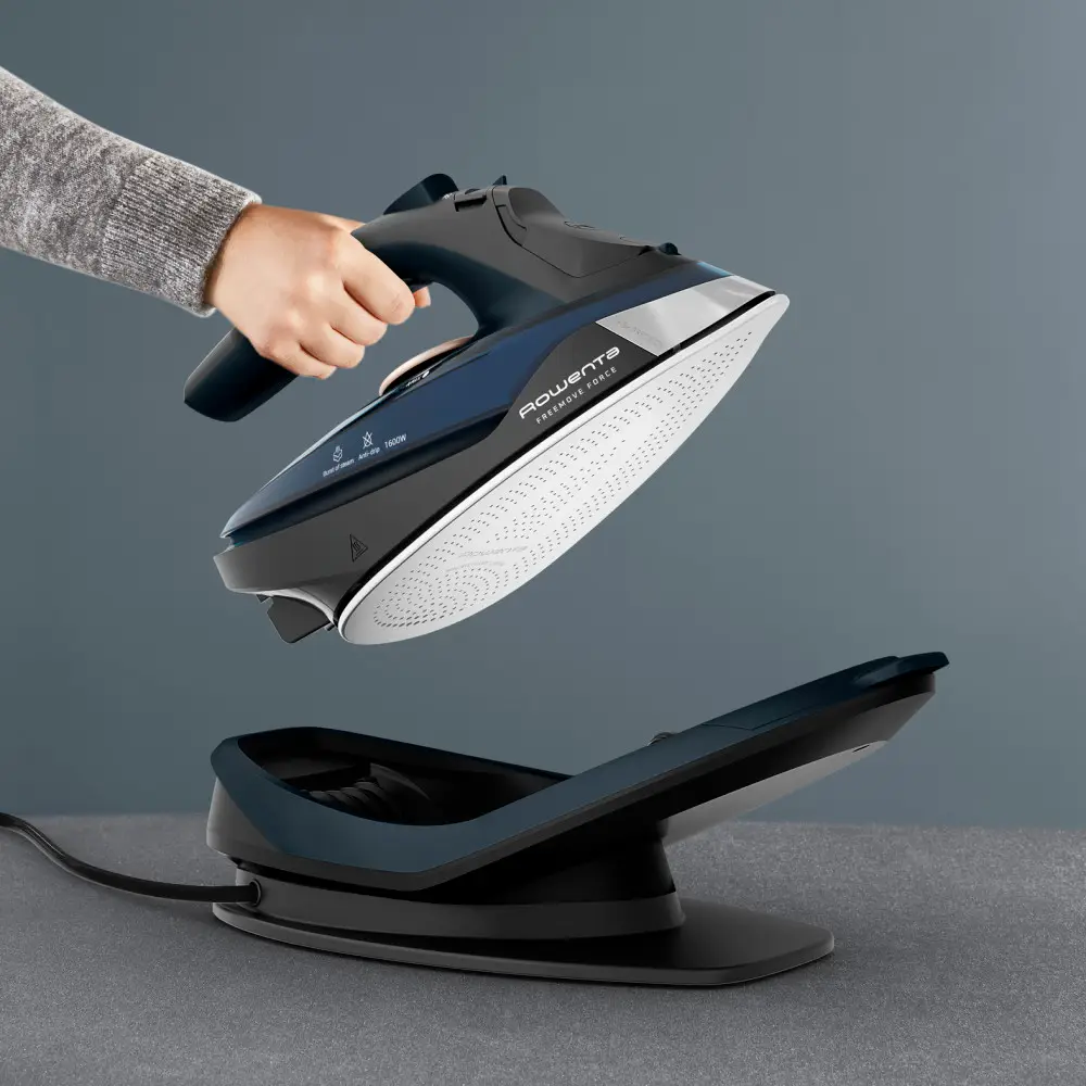 （New Arrival）Freemove Force Cordless Steam Iron for Clothes