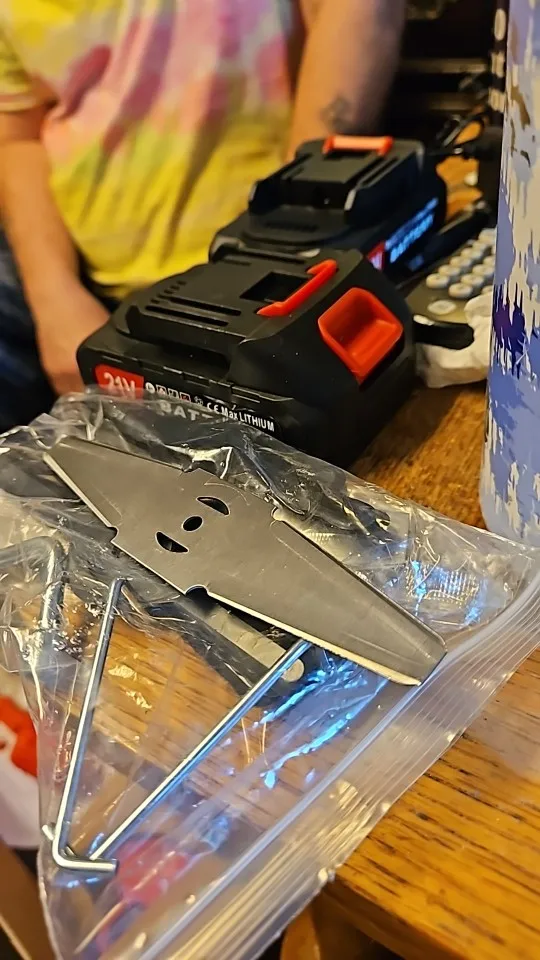 Customer photo 9