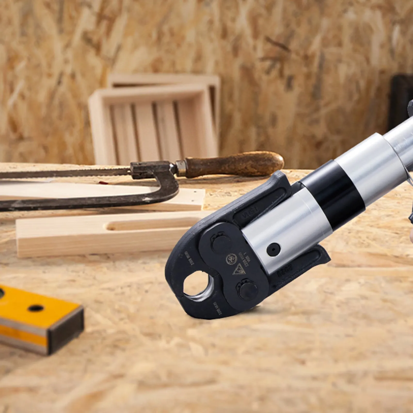 MUST BUY🔥 VEVOR 18V Press Tool,32KN Electric Pipe Crimping Tool