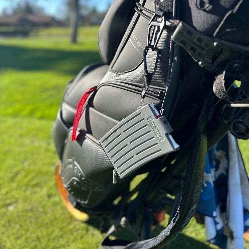 Magazine Golf Tee Dispenser | Automatic, Golf Bag Clip