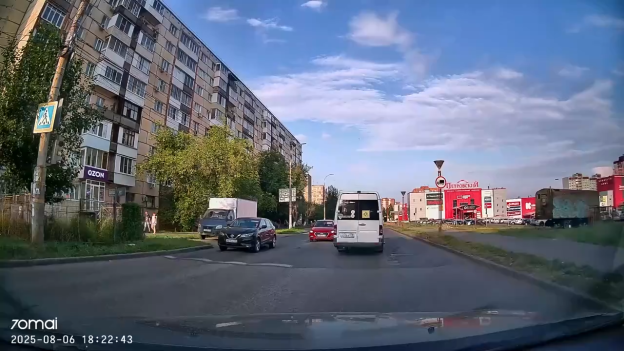 70mai Dash Cam M310 Ultrakompakt videórögzítő, 3K nagyfelbontású kép, Wi-Fi, Betekintési szög 360°, USB Type C