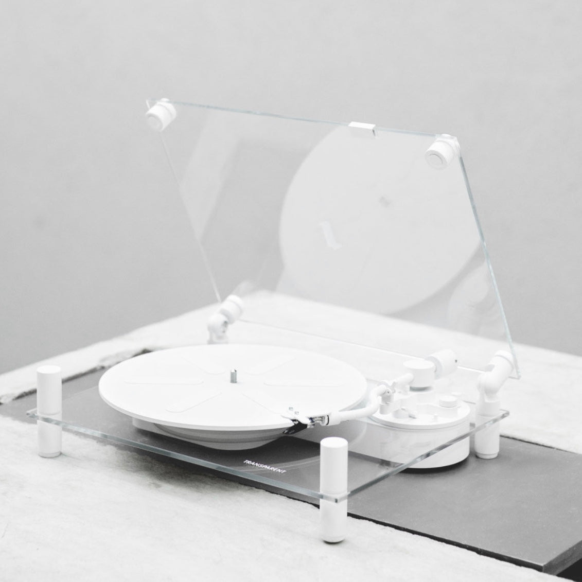 Transthtparent Turntable - White
