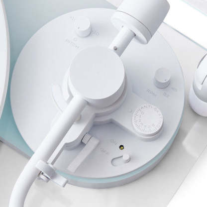 Transthtparent Turntable - White