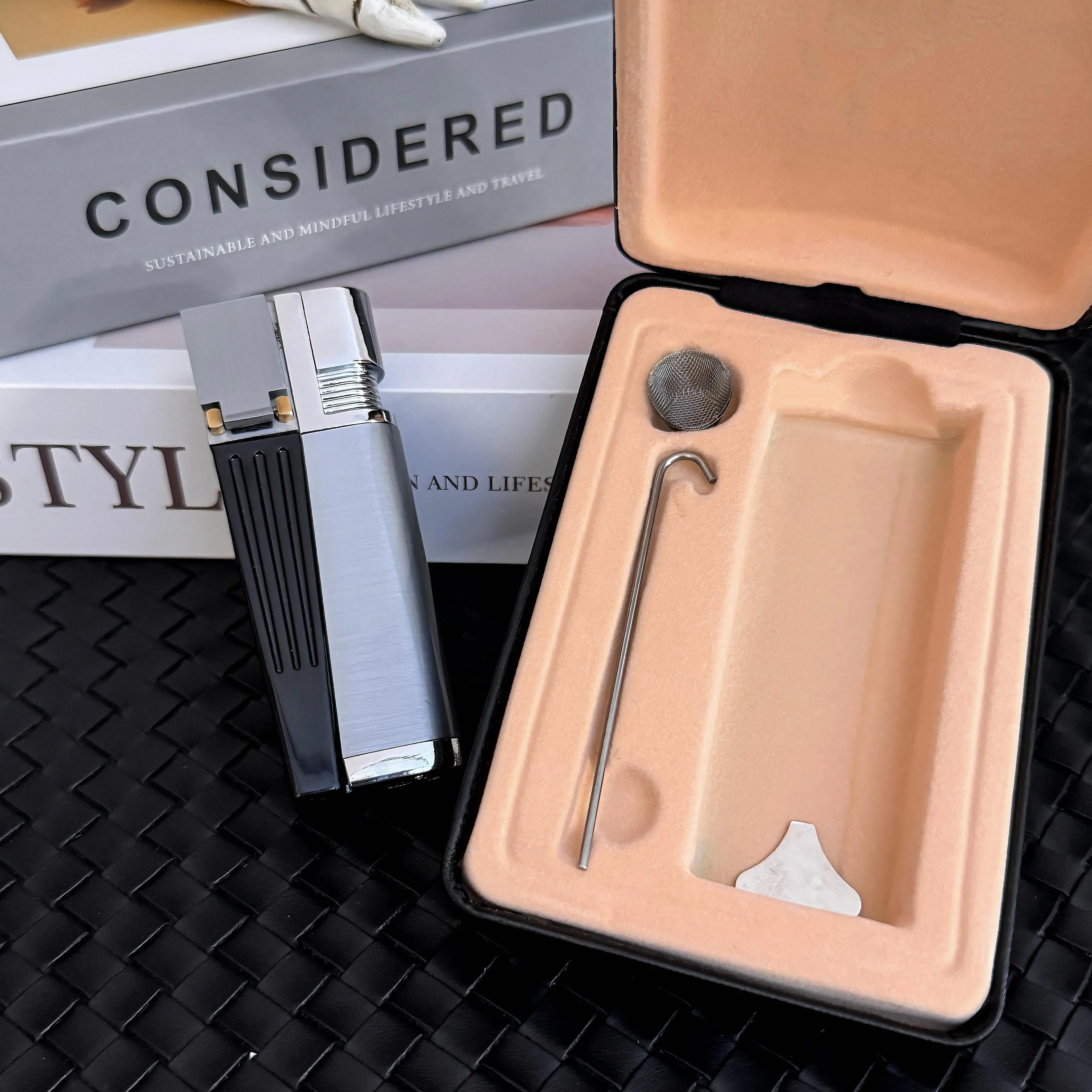 Vintage Mechanical Metal Lighter - Steampunk Rotatable & Foldable Igniter | Retro Desk Decor | Unique Men's Gift