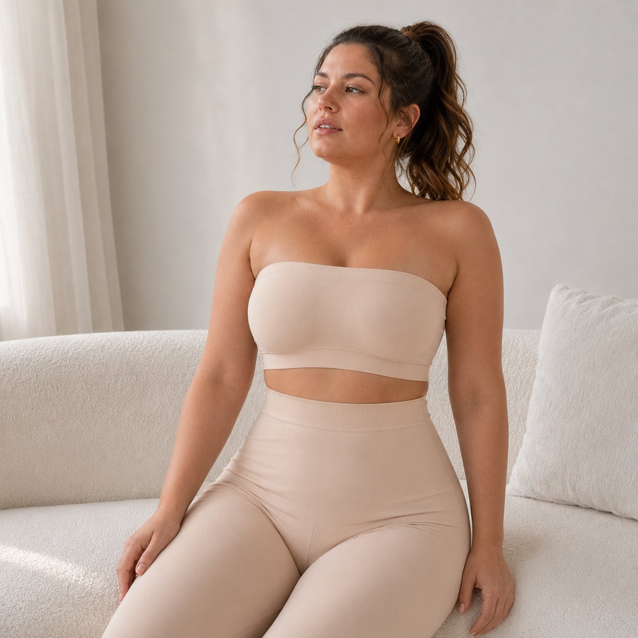 🔥LAST DAY 70% OFF -✨ Convertible Strapless Bandeau Bra with Wireless Comfort, Anti-Slip Grip 👍Suitable for All Body Types