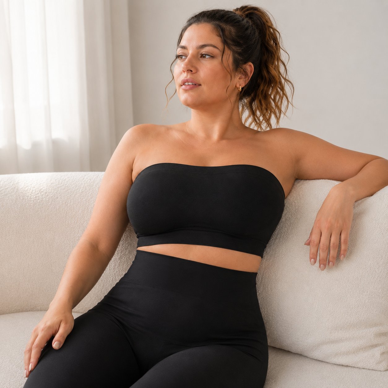 🔥LAST DAY 70% OFF -✨ Convertible Strapless Bandeau Bra with Wireless Comfort, Anti-Slip Grip 👍Suitable for All Body Types