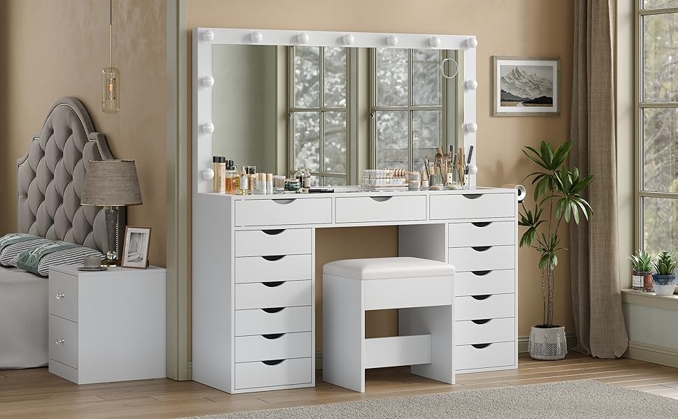 Vanity desk