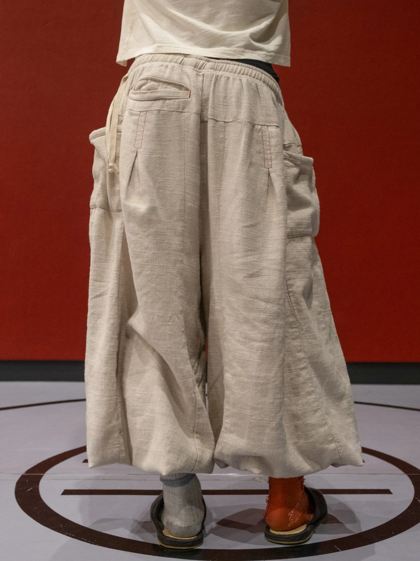 FLAX PLEATED WIDE-LEG PANTS-MOSSCIU