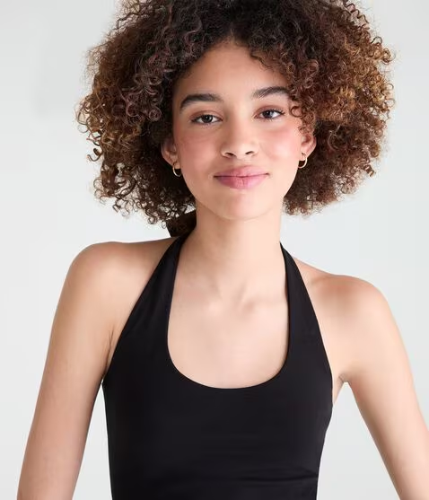 EVERYDAY HALTER TOP -