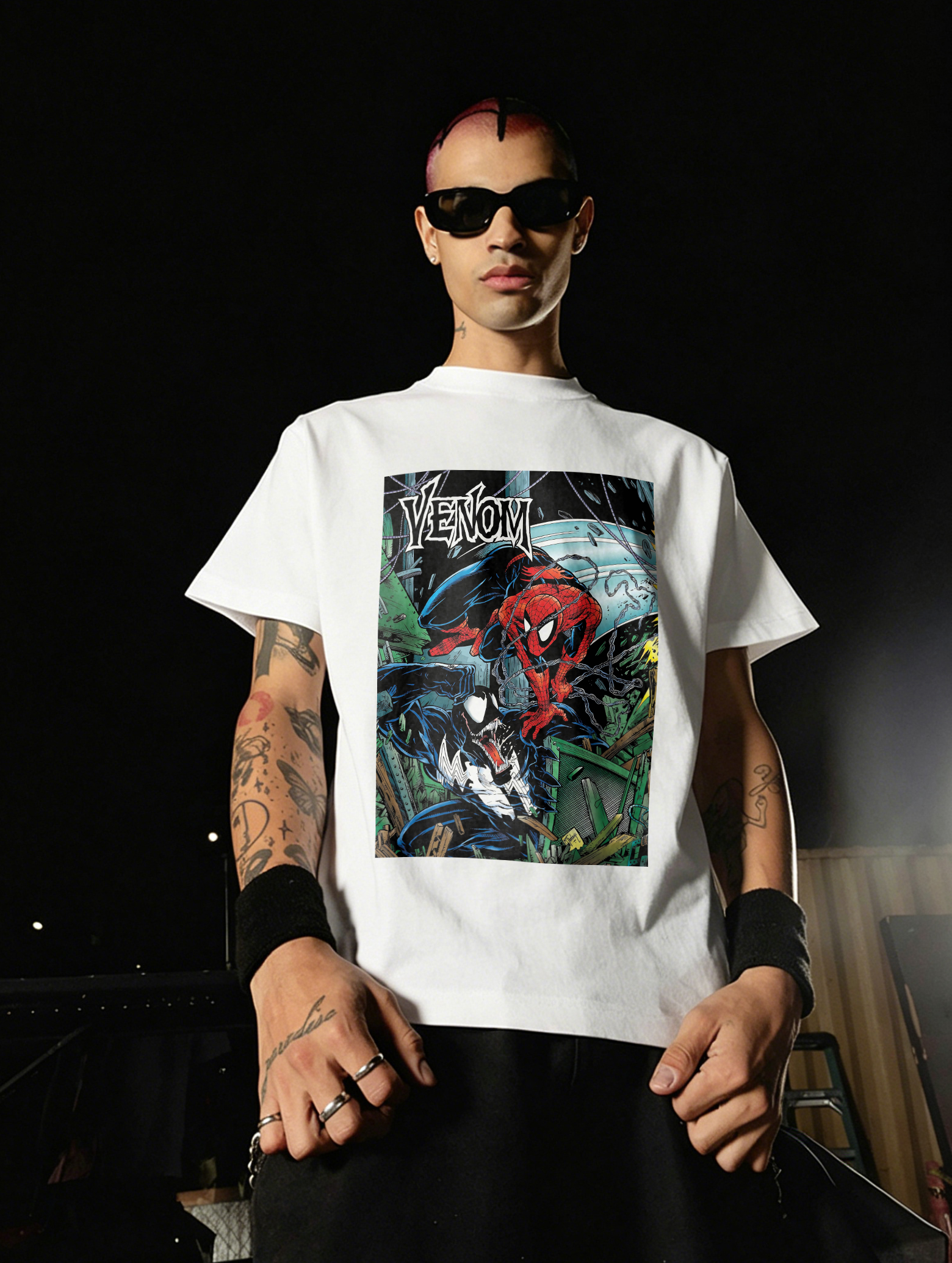 Vintage 90s Venom Comic Cover Streetwear Oversized T-shirt