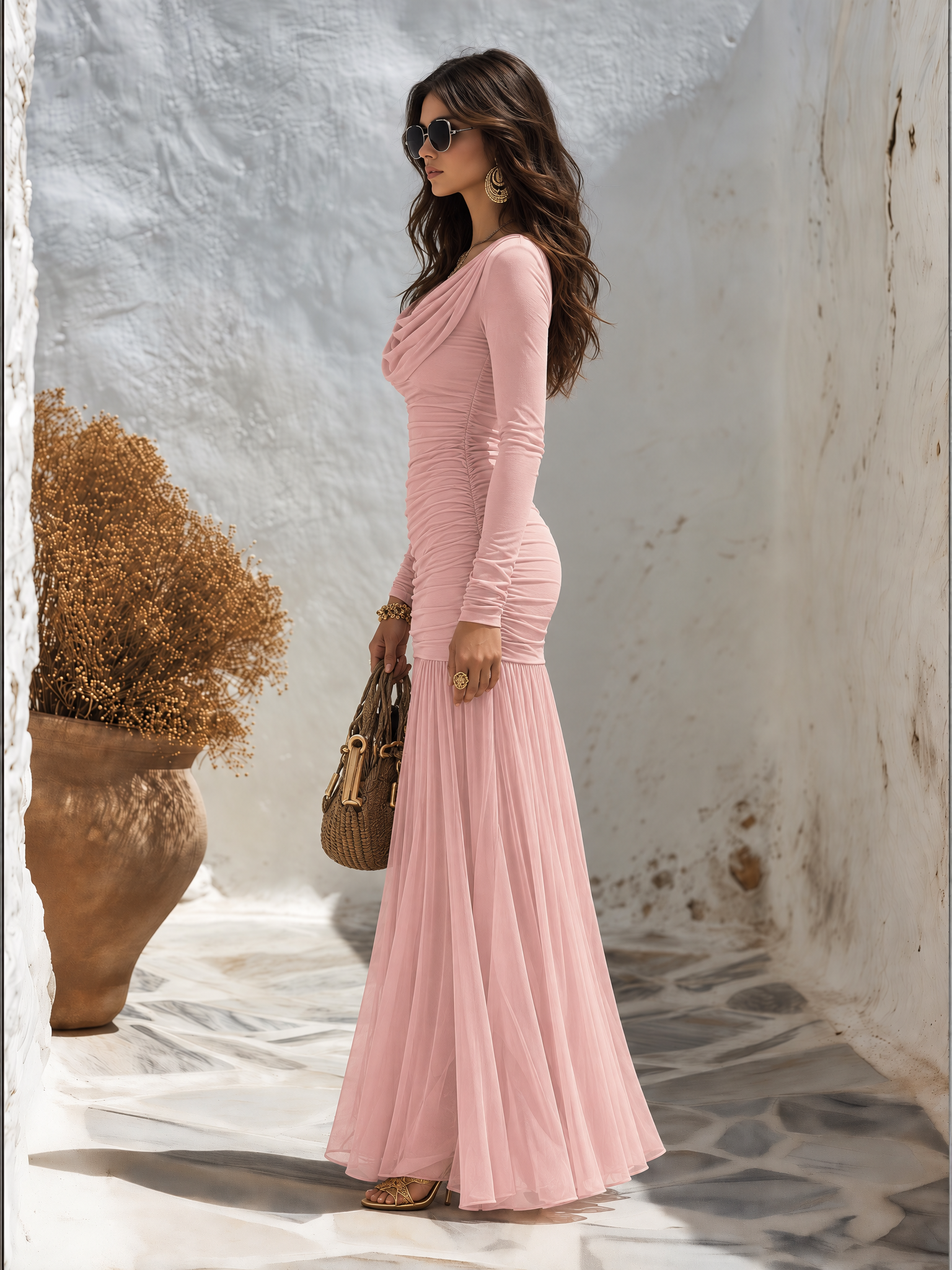 Resort-style Drop Neckline Long-sleeved Solid Color Dress