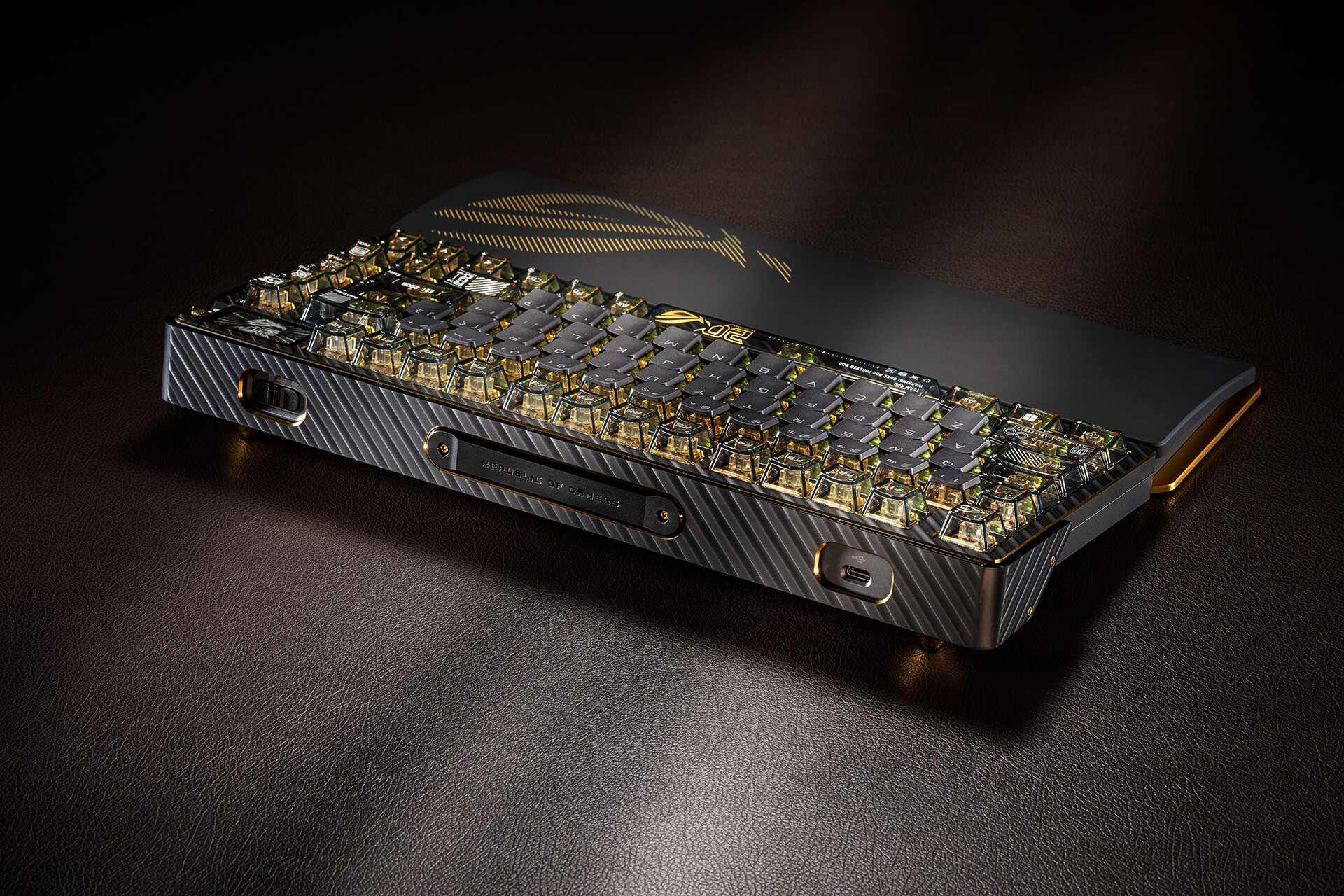 ROG SLASH Luggage & AZOTH Extreme 24K Gold Plated Keyboard