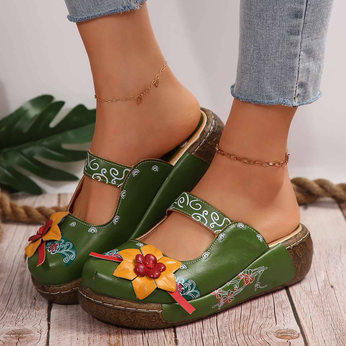 Boho Retro Floral Handmade Mules for Women – Comfy Thick Sole & Ethnic Charm