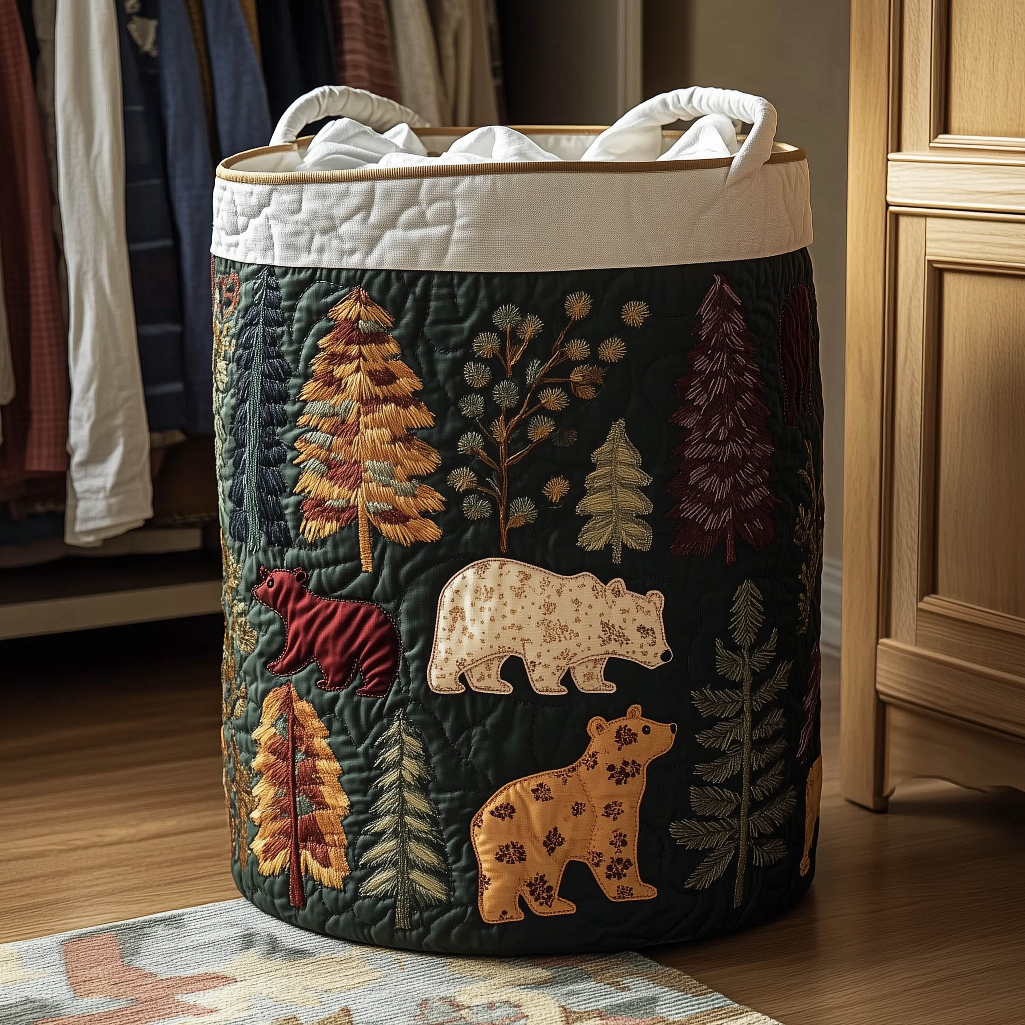 Forest Patchwork Quilted Laundry Basket GFTONT5823