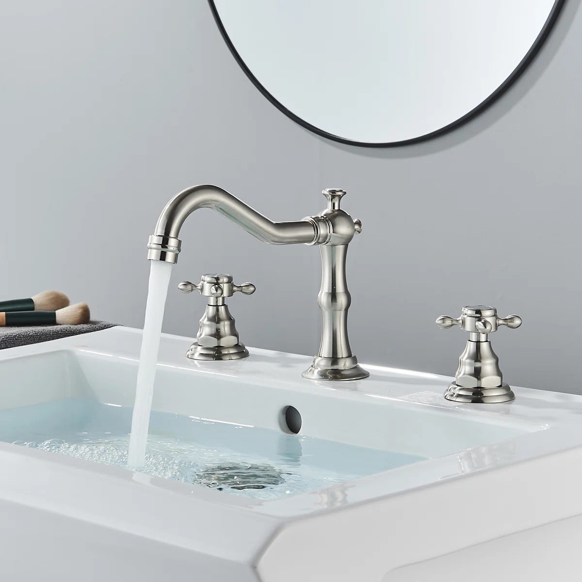 8 inch 2 Handles 3 Holes Widespread Bathroom Sink Faucet