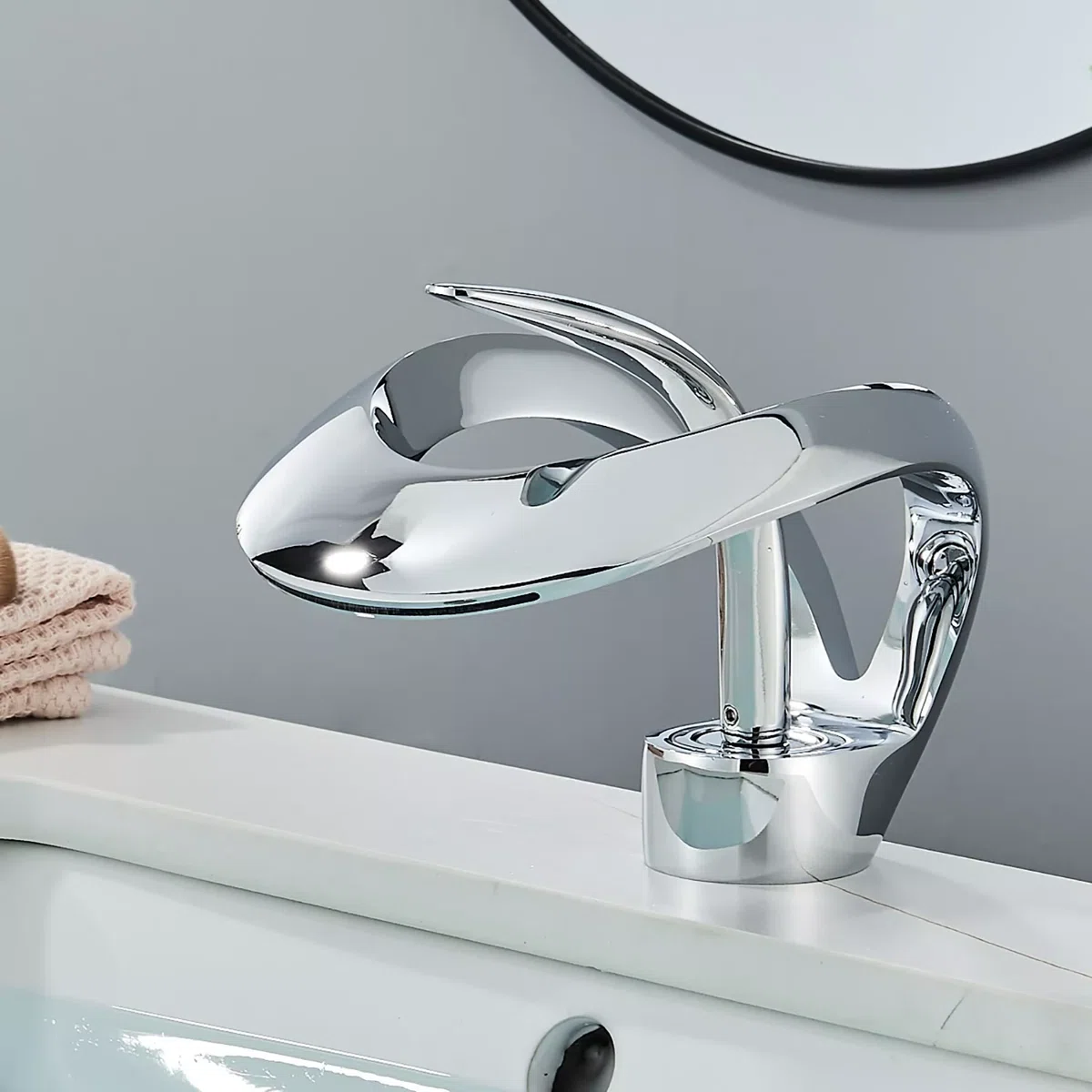 Bathroom Sink Faucet Waterfall Round Single Handle