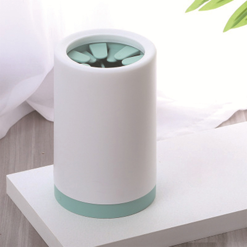 Portable Dog Paw Cleaner Cup | Silicone Foot Washer for Small & Medium Dogs Cats Automatic Muddy Paw Cleaning Supplies