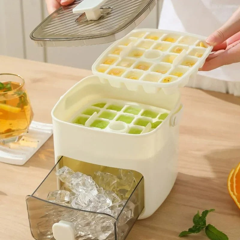 GlacierGo - 48 Cube Ice Cube Tray