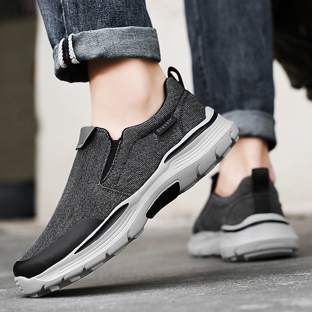 Men's Slip-On Beige Walking Shoes with Cushioned Sole – Comfortable and Breathable Sports Sneakers for Casual Wear and Outdoor Activities