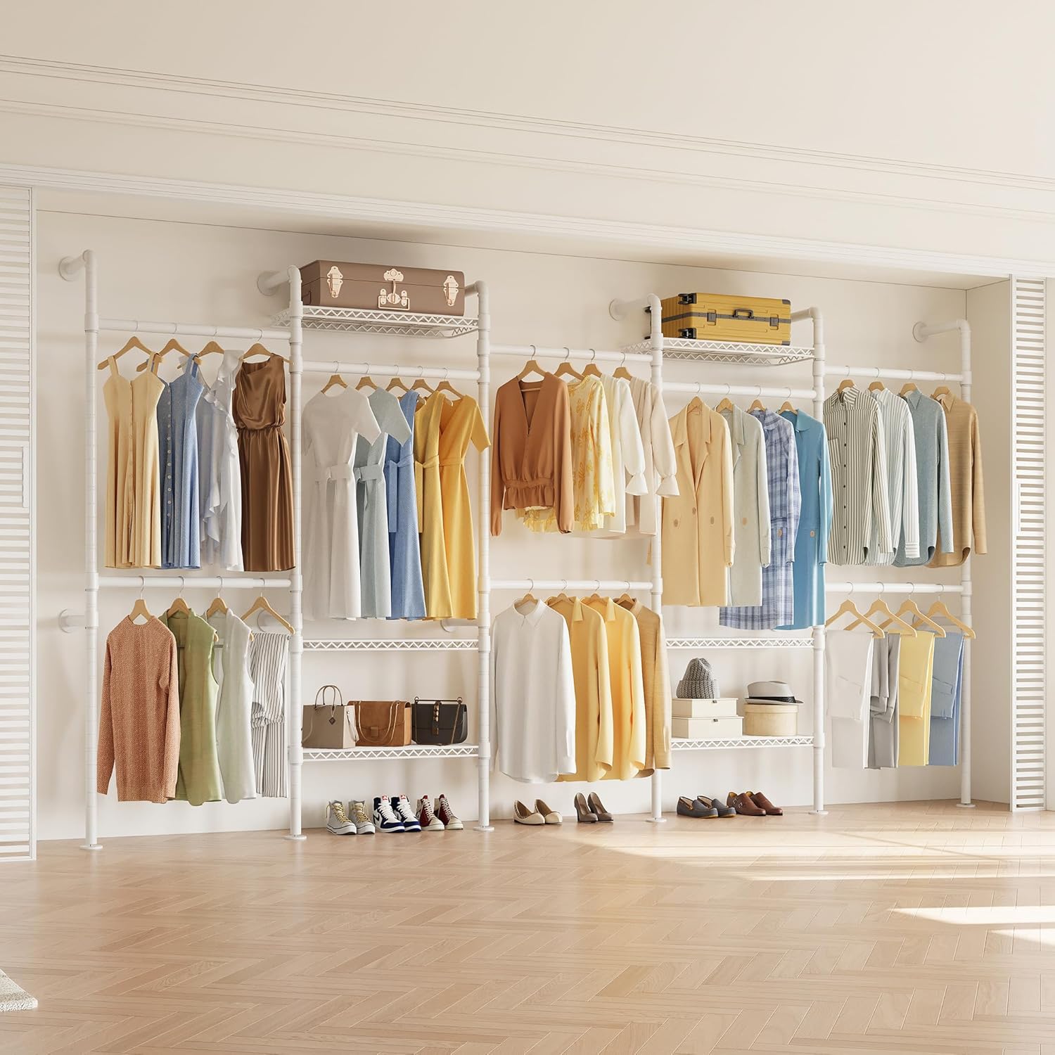 Wall Mounted Expandable Clothes Rack