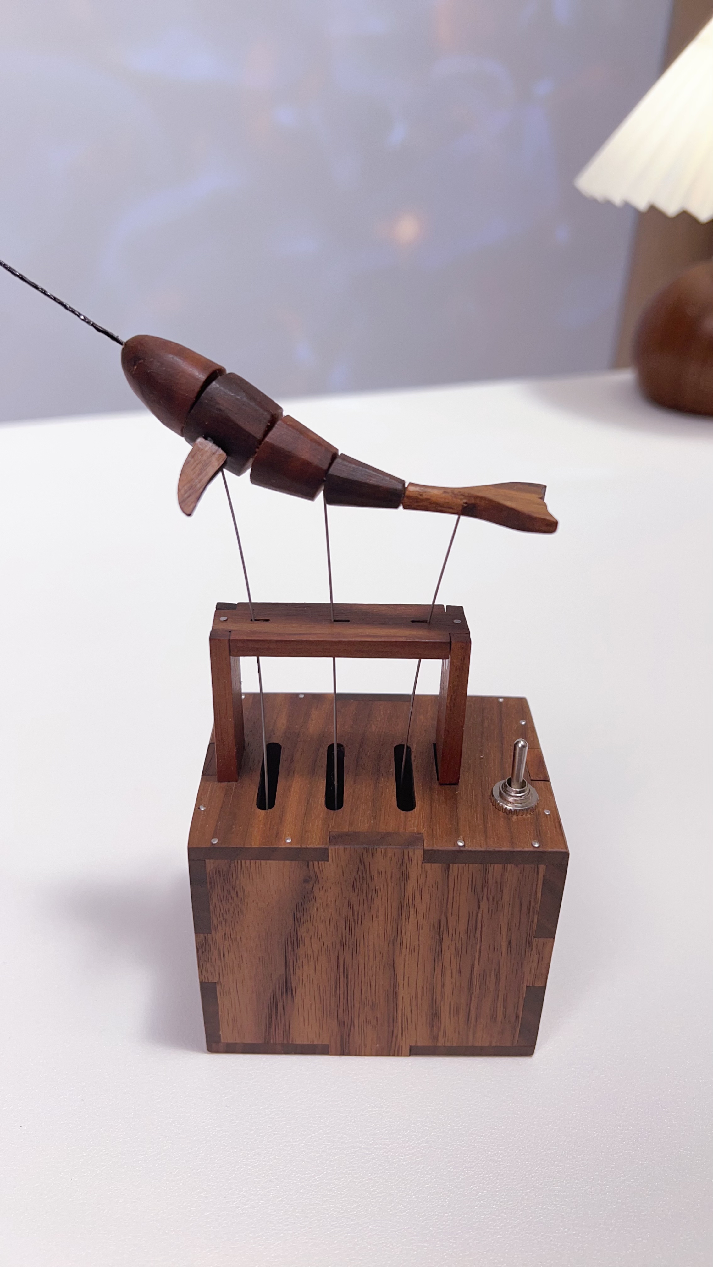 Handcrafted   Walnut   Whale   Automaton