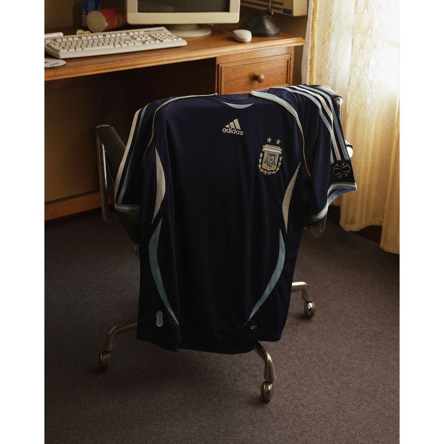 Argentina Away Shirt 2006 - Men's-SoccerKits Hub | Buy Soccer Jerseys Online