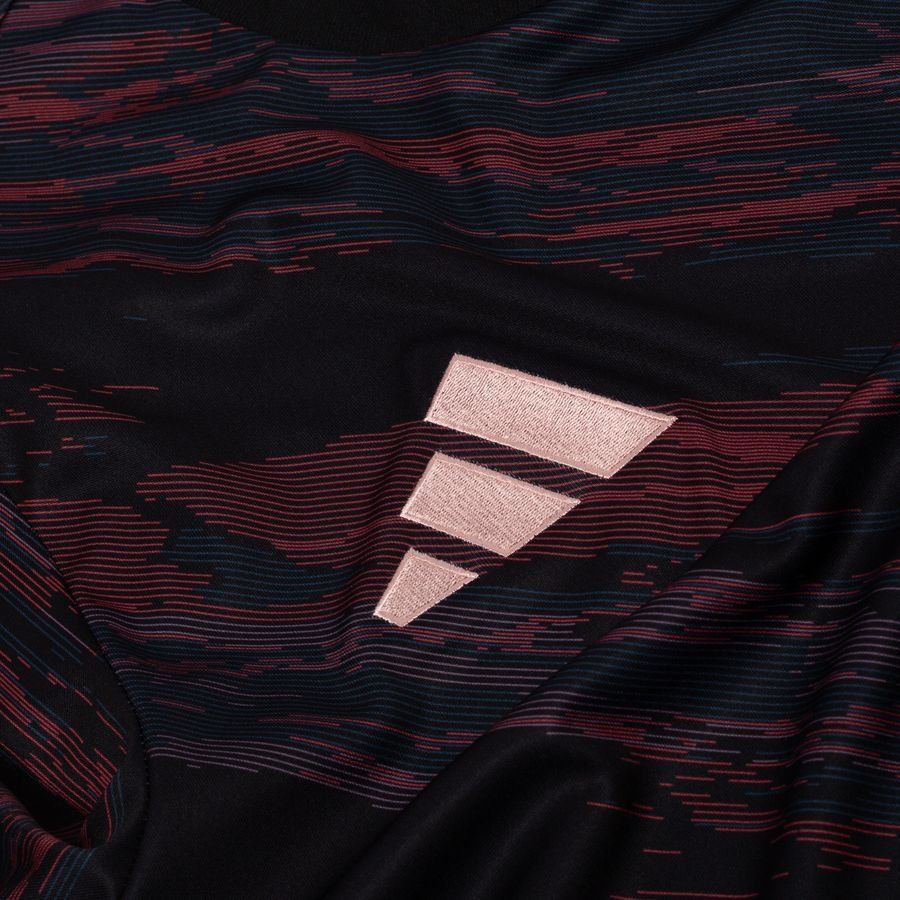 Bayern München Training T-Shirt Pre Match - Black - Men's-SoccerKits Hub | Buy Soccer Jerseys Online